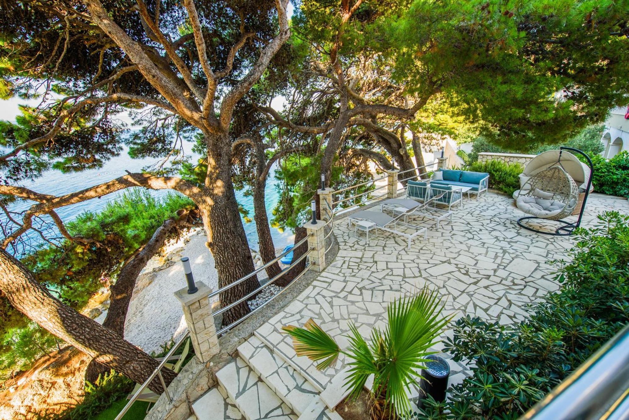 More Medici Apartments Omis Exterior photo