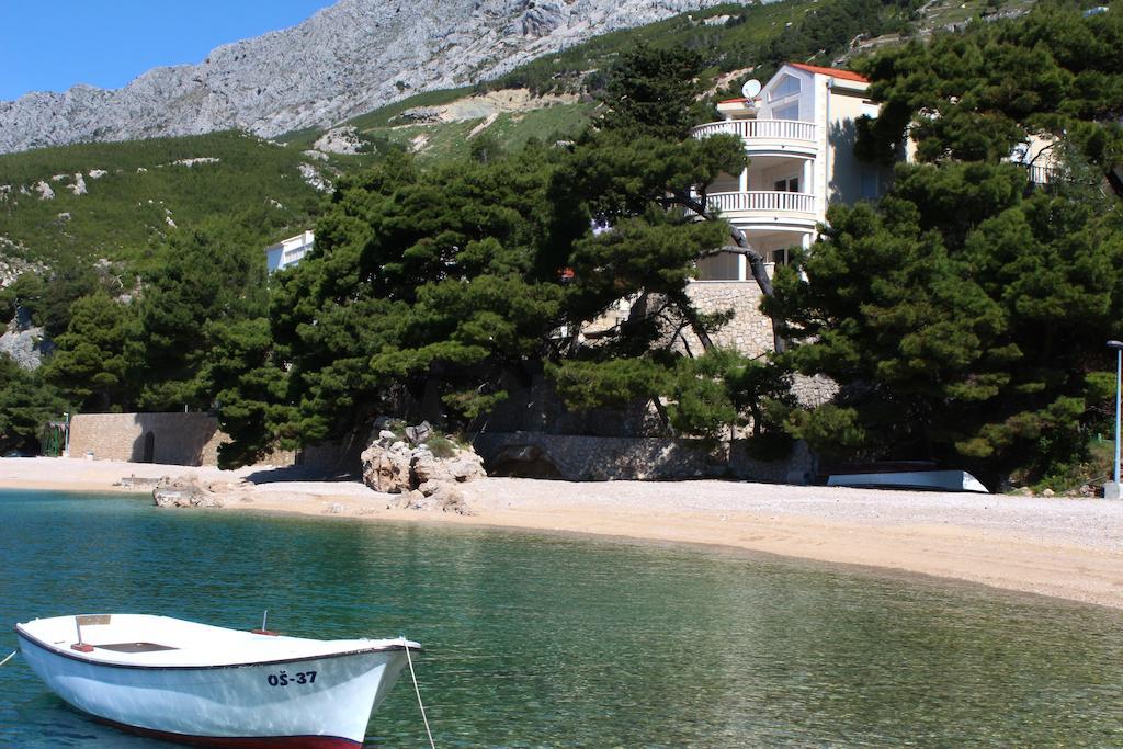 More Medici Apartments Omis Exterior photo